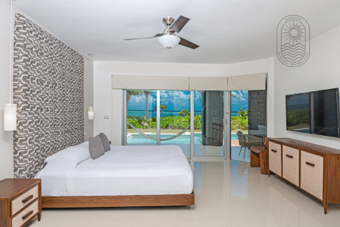Master bedroom oceanfront